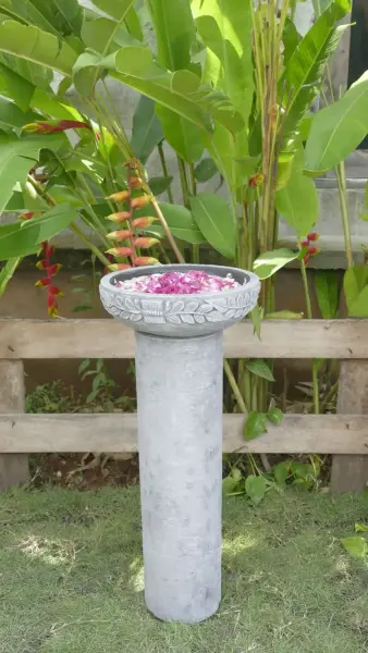 Artikelbild 2 des Artikels “Ijen - Sockel gerade, glatt, Ø 16,5cm, 60cm H | Steinguss “
